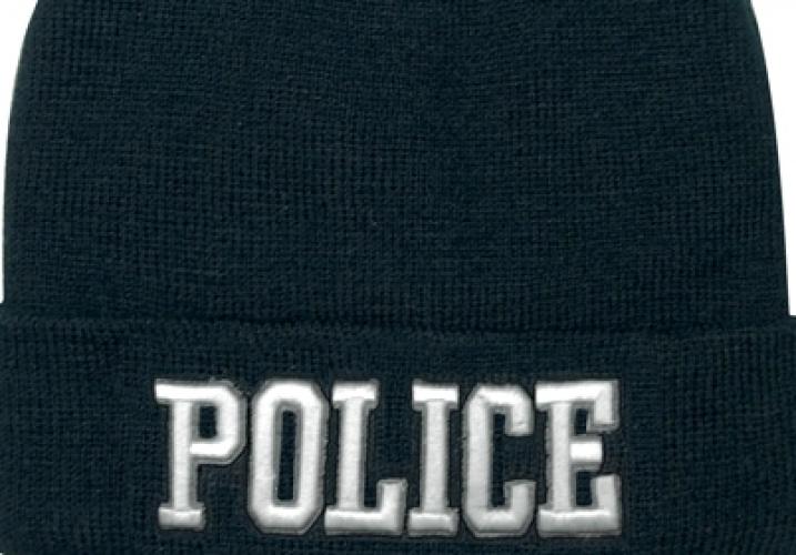 Черная шапка DELUXE POLICE  ― настоящий военторг амуниция для экстрима дачи форменную одежду, обувь, головные уборы, снаряжение,  наш военторг станет лучшим местом для совершения покупок. Обратившись к нам, вы получаете выгодные расценки и гарантированно высокое качество продукции.8(495)642-32-56    voentorg.moscow     1734@bk.ru    В нашем каталоге представлены наиболее популярные и пользующиеся большим спросом товарные позиции. Ассортимент в наличии гораздо шире и постоянно пополняется интересными новинками. Всегда в наличии широкий выбор фурнитуры, шевронов, нашивок, знаков; также представлена сувенирная продукция в большом ассортименте. Армейский магазин – широкий выбор военных товаров  Армейский интернет-магазин  Фронт - это широкий выбор товаров военного и тактического направления:      одежды;     снаряжения;     тюнинга на оружие;     различных аксессуаров.  Предлагаемые товары пользуются спросом среди военных и сотрудников силовых структур. Также они популярны среди охотников, туристов и любителей практичной одежды милитари стиля.  Посетив наш магазин военторг в Москве, вы можете быть уверены в качестве и оригинальности изделий. Мы работаем напрямую с известными мировыми брендами военного и тактического снаряжения: Snugpak, ESS, Arktis, Kitanica, Aimpoint, Camelbak, Propper, EBERLESTOCK, CAA, Crye Precision, Outdoor Research и Under Armour. А также с производителями практичной и стильной одежды милитари от Schott Nyc. и Alpha industries. Реализуем армейские товары по выгодным ценам, без посреднических надбавок.  Изучив наш сайт, вы найдёте товары и других популярных брендов военно-тактического направления. Приобрести необходимую одежду и экипировку в Москве вы можете, посетив наши розничные военные магазины. Есть служба курьерской доставки. Наш военторг осуществляет отправку товаров по России. Для этого необходимо оформить заказ на сайте.  Если вы затрудняетесь в выборе - специалисты нашего магазина проконсультируют вас. Многие наши сотрудники увлекаются страйкболом, охотой, туризмом, практической стрельбой. Есть отслужившие в войсках РФ. Мы сами с удовольствием используем военные товары: как одежду, так и снаряжение из нашего магазина. Всегда готовы поделиться личным опытом и помочь хорошим советом. Магазин военных товаров в Москве – идеальный вариант покупки качественных изделий.
