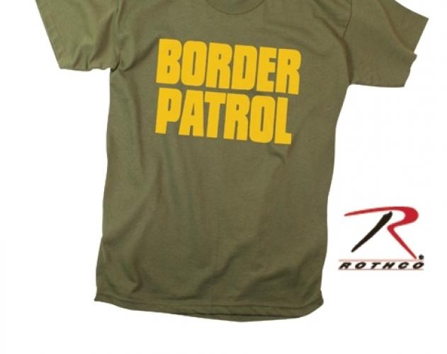 Оливковая футболка BORDER PATROL  ― настоящий военторг амуниция для экстрима дачи форменную одежду, обувь, головные уборы, снаряжение,  наш военторг станет лучшим местом для совершения покупок. Обратившись к нам, вы получаете выгодные расценки и гарантированно высокое качество продукции.8(495)642-32-56         1734@bk.ru    В нашем каталоге представлены наиболее популярные и пользующиеся большим спросом товарные позиции. Ассортимент в наличии гораздо шире и постоянно пополняется интересными новинками. Всегда в наличии широкий выбор фурнитуры, шевронов, нашивок, знаков; также представлена сувенирная продукция в большом ассортименте. Армейский магазин – широкий выбор военных товаров  Армейский интернет-магазин  Фронт - это широкий выбор товаров военного и тактического направления:      одежды;     снаряжения;     тюнинга на оружие;     различных аксессуаров.  Предлагаемые товары пользуются спросом среди военных и сотрудников силовых структур. Также они популярны среди охотников, туристов и любителей практичной одежды милитари стиля.  Посетив наш магазин военторг в Москве, вы можете быть уверены в качестве и оригинальности изделий. Мы работаем напрямую с известными мировыми брендами военного и тактического снаряжения: Snugpak, ESS, Arktis, Kitanica, Aimpoint, Camelbak, Propper, EBERLESTOCK, CAA, Crye Precision, Outdoor Research и Under Armour. А также с производителями практичной и стильной одежды милитари от Schott Nyc. и Alpha industries. Реализуем армейские товары по выгодным ценам, без посреднических надбавок.  Изучив наш сайт, вы найдёте товары и других популярных брендов военно-тактического направления. Приобрести необходимую одежду и экипировку в Москве вы можете, посетив наши розничные военные магазины. Есть служба курьерской доставки. Наш военторг осуществляет отправку товаров по России. Для этого необходимо оформить заказ на сайте.  Если вы затрудняетесь в выборе - специалисты нашего магазина проконсультируют вас. Многие наши сотрудники увлекаются страйкболом, охотой, туризмом, практической стрельбой. Есть отслужившие в войсках РФ. Мы сами с удовольствием используем военные товары: как одежду, так и снаряжение из нашего магазина. Всегда готовы поделиться личным опытом и помочь хорошим советом. Магазин военных товаров в Москве – идеальный вариант покупки качественных изделий.