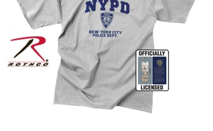 Серая футболка NYPD  ― настоящий военторг амуниция для экстрима дачи форменную одежду, обувь, головные уборы, снаряжение,  наш военторг станет лучшим местом для совершения покупок. Обратившись к нам, вы получаете выгодные расценки и гарантированно высокое качество продукции.8(495)642-32-56         1734@bk.ru    В нашем каталоге представлены наиболее популярные и пользующиеся большим спросом товарные позиции. Ассортимент в наличии гораздо шире и постоянно пополняется интересными новинками. Всегда в наличии широкий выбор фурнитуры, шевронов, нашивок, знаков; также представлена сувенирная продукция в большом ассортименте. Армейский магазин – широкий выбор военных товаров  Армейский интернет-магазин  Фронт - это широкий выбор товаров военного и тактического направления:      одежды;     снаряжения;     тюнинга на оружие;     различных аксессуаров.  Предлагаемые товары пользуются спросом среди военных и сотрудников силовых структур. Также они популярны среди охотников, туристов и любителей практичной одежды милитари стиля.  Посетив наш магазин военторг в Москве, вы можете быть уверены в качестве и оригинальности изделий. Мы работаем напрямую с известными мировыми брендами военного и тактического снаряжения: Snugpak, ESS, Arktis, Kitanica, Aimpoint, Camelbak, Propper, EBERLESTOCK, CAA, Crye Precision, Outdoor Research и Under Armour. А также с производителями практичной и стильной одежды милитари от Schott Nyc. и Alpha industries. Реализуем армейские товары по выгодным ценам, без посреднических надбавок.  Изучив наш сайт, вы найдёте товары и других популярных брендов военно-тактического направления. Приобрести необходимую одежду и экипировку в Москве вы можете, посетив наши розничные военные магазины. Есть служба курьерской доставки. Наш военторг осуществляет отправку товаров по России. Для этого необходимо оформить заказ на сайте.  Если вы затрудняетесь в выборе - специалисты нашего магазина проконсультируют вас. Многие наши сотрудники увлекаются страйкболом, охотой, туризмом, практической стрельбой. Есть отслужившие в войсках РФ. Мы сами с удовольствием используем военные товары: как одежду, так и снаряжение из нашего магазина. Всегда готовы поделиться личным опытом и помочь хорошим советом. Магазин военных товаров в Москве – идеальный вариант покупки качественных изделий.