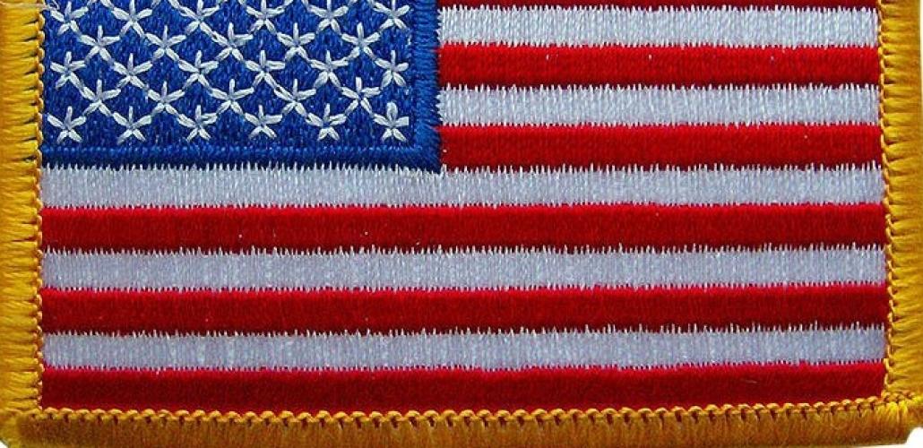 Нашивка флаг США  ― настоящий военторг амуниция для экстрима дачи форменную одежду, обувь, головные уборы, снаряжение,  наш военторг станет лучшим местом для совершения покупок. Обратившись к нам, вы получаете выгодные расценки и гарантированно высокое качество продукции.8(495)642-32-56         1734@bk.ru    В нашем каталоге представлены наиболее популярные и пользующиеся большим спросом товарные позиции. Ассортимент в наличии гораздо шире и постоянно пополняется интересными новинками. Всегда в наличии широкий выбор фурнитуры, шевронов, нашивок, знаков; также представлена сувенирная продукция в большом ассортименте. Армейский магазин – широкий выбор военных товаров  Армейский интернет-магазин  Фронт - это широкий выбор товаров военного и тактического направления:      одежды;     снаряжения;     тюнинга на оружие;     различных аксессуаров.  Предлагаемые товары пользуются спросом среди военных и сотрудников силовых структур. Также они популярны среди охотников, туристов и любителей практичной одежды милитари стиля.  Посетив наш магазин военторг в Москве, вы можете быть уверены в качестве и оригинальности изделий. Мы работаем напрямую с известными мировыми брендами военного и тактического снаряжения: Snugpak, ESS, Arktis, Kitanica, Aimpoint, Camelbak, Propper, EBERLESTOCK, CAA, Crye Precision, Outdoor Research и Under Armour. А также с производителями практичной и стильной одежды милитари от Schott Nyc. и Alpha industries. Реализуем армейские товары по выгодным ценам, без посреднических надбавок.  Изучив наш сайт, вы найдёте товары и других популярных брендов военно-тактического направления. Приобрести необходимую одежду и экипировку в Москве вы можете, посетив наши розничные военные магазины. Есть служба курьерской доставки. Наш военторг осуществляет отправку товаров по России. Для этого необходимо оформить заказ на сайте.  Если вы затрудняетесь в выборе - специалисты нашего магазина проконсультируют вас. Многие наши сотрудники увлекаются страйкболом, охотой, туризмом, практической стрельбой. Есть отслужившие в войсках РФ. Мы сами с удовольствием используем военные товары: как одежду, так и снаряжение из нашего магазина. Всегда готовы поделиться личным опытом и помочь хорошим советом. Магазин военных товаров в Москве – идеальный вариант покупки качественных изделий.