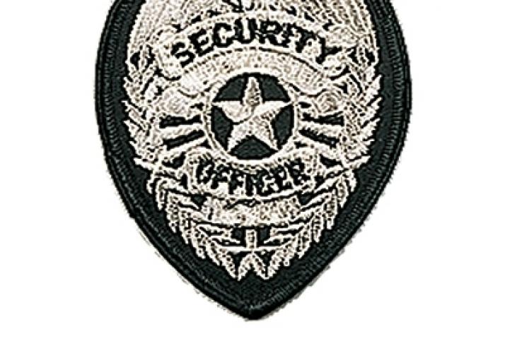 Серебряная нашивка SECURITY  ― настоящий военторг амуниция для экстрима дачи форменную одежду, обувь, головные уборы, снаряжение,  наш военторг станет лучшим местом для совершения покупок. Обратившись к нам, вы получаете выгодные расценки и гарантированно высокое качество продукции.8(495)642-32-56    voentorg.moscow     1734@bk.ru    В нашем каталоге представлены наиболее популярные и пользующиеся большим спросом товарные позиции. Ассортимент в наличии гораздо шире и постоянно пополняется интересными новинками. Всегда в наличии широкий выбор фурнитуры, шевронов, нашивок, знаков; также представлена сувенирная продукция в большом ассортименте. Армейский магазин – широкий выбор военных товаров  Армейский интернет-магазин  Фронт - это широкий выбор товаров военного и тактического направления:      одежды;     снаряжения;     тюнинга на оружие;     различных аксессуаров.  Предлагаемые товары пользуются спросом среди военных и сотрудников силовых структур. Также они популярны среди охотников, туристов и любителей практичной одежды милитари стиля.  Посетив наш магазин военторг в Москве, вы можете быть уверены в качестве и оригинальности изделий. Мы работаем напрямую с известными мировыми брендами военного и тактического снаряжения: Snugpak, ESS, Arktis, Kitanica, Aimpoint, Camelbak, Propper, EBERLESTOCK, CAA, Crye Precision, Outdoor Research и Under Armour. А также с производителями практичной и стильной одежды милитари от Schott Nyc. и Alpha industries. Реализуем армейские товары по выгодным ценам, без посреднических надбавок.  Изучив наш сайт, вы найдёте товары и других популярных брендов военно-тактического направления. Приобрести необходимую одежду и экипировку в Москве вы можете, посетив наши розничные военные магазины. Есть служба курьерской доставки. Наш военторг осуществляет отправку товаров по России. Для этого необходимо оформить заказ на сайте.  Если вы затрудняетесь в выборе - специалисты нашего магазина проконсультируют вас. Многие наши сотрудники увлекаются страйкболом, охотой, туризмом, практической стрельбой. Есть отслужившие в войсках РФ. Мы сами с удовольствием используем военные товары: как одежду, так и снаряжение из нашего магазина. Всегда готовы поделиться личным опытом и помочь хорошим советом. Магазин военных товаров в Москве – идеальный вариант покупки качественных изделий.