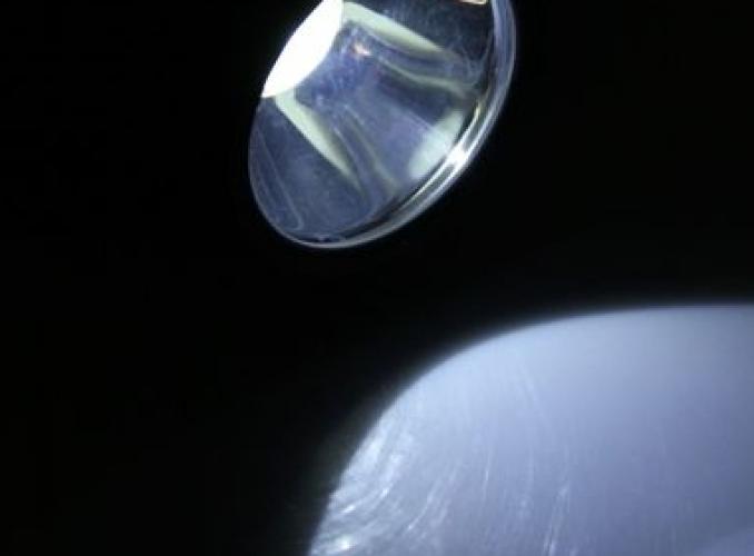 Фонарь ЯРКИЙ ЛУЧ Компакт налоб 3W LED, 2 реж (30/70лм), Li-Ion аккум., заряд 220В