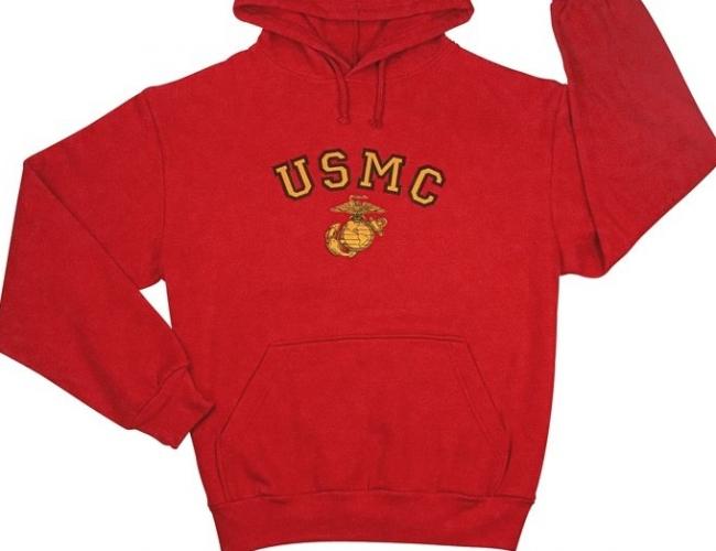 Красная толстовка USMC  ― настоящий военторг амуниция для экстрима дачи форменную одежду, обувь, головные уборы, снаряжение,  наш военторг станет лучшим местом для совершения покупок. Обратившись к нам, вы получаете выгодные расценки и гарантированно высокое качество продукции.8(495)642-32-56         1734@bk.ru    В нашем каталоге представлены наиболее популярные и пользующиеся большим спросом товарные позиции. Ассортимент в наличии гораздо шире и постоянно пополняется интересными новинками. Всегда в наличии широкий выбор фурнитуры, шевронов, нашивок, знаков; также представлена сувенирная продукция в большом ассортименте. Армейский магазин – широкий выбор военных товаров  Армейский интернет-магазин  Фронт - это широкий выбор товаров военного и тактического направления:      одежды;     снаряжения;     тюнинга на оружие;     различных аксессуаров.  Предлагаемые товары пользуются спросом среди военных и сотрудников силовых структур. Также они популярны среди охотников, туристов и любителей практичной одежды милитари стиля.  Посетив наш магазин военторг в Москве, вы можете быть уверены в качестве и оригинальности изделий. Мы работаем напрямую с известными мировыми брендами военного и тактического снаряжения: Snugpak, ESS, Arktis, Kitanica, Aimpoint, Camelbak, Propper, EBERLESTOCK, CAA, Crye Precision, Outdoor Research и Under Armour. А также с производителями практичной и стильной одежды милитари от Schott Nyc. и Alpha industries. Реализуем армейские товары по выгодным ценам, без посреднических надбавок.  Изучив наш сайт, вы найдёте товары и других популярных брендов военно-тактического направления. Приобрести необходимую одежду и экипировку в Москве вы можете, посетив наши розничные военные магазины. Есть служба курьерской доставки. Наш военторг осуществляет отправку товаров по России. Для этого необходимо оформить заказ на сайте.  Если вы затрудняетесь в выборе - специалисты нашего магазина проконсультируют вас. Многие наши сотрудники увлекаются страйкболом, охотой, туризмом, практической стрельбой. Есть отслужившие в войсках РФ. Мы сами с удовольствием используем военные товары: как одежду, так и снаряжение из нашего магазина. Всегда готовы поделиться личным опытом и помочь хорошим советом. Магазин военных товаров в Москве – идеальный вариант покупки качественных изделий.