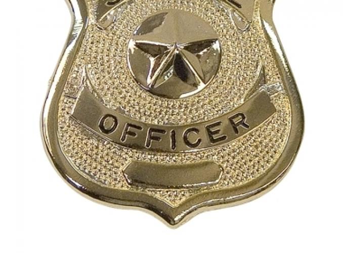 Значок SPECIAL OFFICER золотой  ― настоящий военторг амуниция для экстрима дачи форменную одежду, обувь, головные уборы, снаряжение,  наш военторг станет лучшим местом для совершения покупок. Обратившись к нам, вы получаете выгодные расценки и гарантированно высокое качество продукции.8(495)642-32-56         1734@bk.ru    В нашем каталоге представлены наиболее популярные и пользующиеся большим спросом товарные позиции. Ассортимент в наличии гораздо шире и постоянно пополняется интересными новинками. Всегда в наличии широкий выбор фурнитуры, шевронов, нашивок, знаков; также представлена сувенирная продукция в большом ассортименте. Армейский магазин – широкий выбор военных товаров  Армейский интернет-магазин  Фронт - это широкий выбор товаров военного и тактического направления:      одежды;     снаряжения;     тюнинга на оружие;     различных аксессуаров.  Предлагаемые товары пользуются спросом среди военных и сотрудников силовых структур. Также они популярны среди охотников, туристов и любителей практичной одежды милитари стиля.  Посетив наш магазин военторг в Москве, вы можете быть уверены в качестве и оригинальности изделий. Мы работаем напрямую с известными мировыми брендами военного и тактического снаряжения: Snugpak, ESS, Arktis, Kitanica, Aimpoint, Camelbak, Propper, EBERLESTOCK, CAA, Crye Precision, Outdoor Research и Under Armour. А также с производителями практичной и стильной одежды милитари от Schott Nyc. и Alpha industries. Реализуем армейские товары по выгодным ценам, без посреднических надбавок.  Изучив наш сайт, вы найдёте товары и других популярных брендов военно-тактического направления. Приобрести необходимую одежду и экипировку в Москве вы можете, посетив наши розничные военные магазины. Есть служба курьерской доставки. Наш военторг осуществляет отправку товаров по России. Для этого необходимо оформить заказ на сайте.  Если вы затрудняетесь в выборе - специалисты нашего магазина проконсультируют вас. Многие наши сотрудники увлекаются страйкболом, охотой, туризмом, практической стрельбой. Есть отслужившие в войсках РФ. Мы сами с удовольствием используем военные товары: как одежду, так и снаряжение из нашего магазина. Всегда готовы поделиться личным опытом и помочь хорошим советом. Магазин военных товаров в Москве – идеальный вариант покупки качественных изделий.