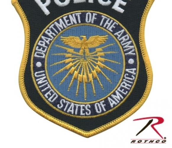 Нашивка POLICE DEPT OF THE ARMY ― настоящий военторг амуниция для экстрима дачи форменную одежду, обувь, головные уборы, снаряжение,  наш военторг станет лучшим местом для совершения покупок. Обратившись к нам, вы получаете выгодные расценки и гарантированно высокое качество продукции.8(495)642-32-56         1734@bk.ru    В нашем каталоге представлены наиболее популярные и пользующиеся большим спросом товарные позиции. Ассортимент в наличии гораздо шире и постоянно пополняется интересными новинками. Всегда в наличии широкий выбор фурнитуры, шевронов, нашивок, знаков; также представлена сувенирная продукция в большом ассортименте. Армейский магазин – широкий выбор военных товаров  Армейский интернет-магазин  Фронт - это широкий выбор товаров военного и тактического направления:      одежды;     снаряжения;     тюнинга на оружие;     различных аксессуаров.  Предлагаемые товары пользуются спросом среди военных и сотрудников силовых структур. Также они популярны среди охотников, туристов и любителей практичной одежды милитари стиля.  Посетив наш магазин военторг в Москве, вы можете быть уверены в качестве и оригинальности изделий. Мы работаем напрямую с известными мировыми брендами военного и тактического снаряжения: Snugpak, ESS, Arktis, Kitanica, Aimpoint, Camelbak, Propper, EBERLESTOCK, CAA, Crye Precision, Outdoor Research и Under Armour. А также с производителями практичной и стильной одежды милитари от Schott Nyc. и Alpha industries. Реализуем армейские товары по выгодным ценам, без посреднических надбавок.  Изучив наш сайт, вы найдёте товары и других популярных брендов военно-тактического направления. Приобрести необходимую одежду и экипировку в Москве вы можете, посетив наши розничные военные магазины. Есть служба курьерской доставки. Наш военторг осуществляет отправку товаров по России. Для этого необходимо оформить заказ на сайте.  Если вы затрудняетесь в выборе - специалисты нашего магазина проконсультируют вас. Многие наши сотрудники увлекаются страйкболом, охотой, туризмом, практической стрельбой. Есть отслужившие в войсках РФ. Мы сами с удовольствием используем военные товары: как одежду, так и снаряжение из нашего магазина. Всегда готовы поделиться личным опытом и помочь хорошим советом. Магазин военных товаров в Москве – идеальный вариант покупки качественных изделий.