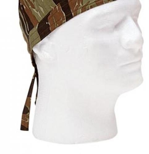 Бандана TIGER STRIPE CAMO  ― настоящий военторг амуниция для экстрима дачи форменную одежду, обувь, головные уборы, снаряжение,  наш военторг станет лучшим местом для совершения покупок. Обратившись к нам, вы получаете выгодные расценки и гарантированно высокое качество продукции.8(495)642-32-56    voentorg.moscow     1734@bk.ru    В нашем каталоге представлены наиболее популярные и пользующиеся большим спросом товарные позиции. Ассортимент в наличии гораздо шире и постоянно пополняется интересными новинками. Всегда в наличии широкий выбор фурнитуры, шевронов, нашивок, знаков; также представлена сувенирная продукция в большом ассортименте. Армейский магазин – широкий выбор военных товаров  Армейский интернет-магазин  Фронт - это широкий выбор товаров военного и тактического направления:      одежды;     снаряжения;     тюнинга на оружие;     различных аксессуаров.  Предлагаемые товары пользуются спросом среди военных и сотрудников силовых структур. Также они популярны среди охотников, туристов и любителей практичной одежды милитари стиля.  Посетив наш магазин военторг в Москве, вы можете быть уверены в качестве и оригинальности изделий. Мы работаем напрямую с известными мировыми брендами военного и тактического снаряжения: Snugpak, ESS, Arktis, Kitanica, Aimpoint, Camelbak, Propper, EBERLESTOCK, CAA, Crye Precision, Outdoor Research и Under Armour. А также с производителями практичной и стильной одежды милитари от Schott Nyc. и Alpha industries. Реализуем армейские товары по выгодным ценам, без посреднических надбавок.  Изучив наш сайт, вы найдёте товары и других популярных брендов военно-тактического направления. Приобрести необходимую одежду и экипировку в Москве вы можете, посетив наши розничные военные магазины. Есть служба курьерской доставки. Наш военторг осуществляет отправку товаров по России. Для этого необходимо оформить заказ на сайте.  Если вы затрудняетесь в выборе - специалисты нашего магазина проконсультируют вас. Многие наши сотрудники увлекаются страйкболом, охотой, туризмом, практической стрельбой. Есть отслужившие в войсках РФ. Мы сами с удовольствием используем военные товары: как одежду, так и снаряжение из нашего магазина. Всегда готовы поделиться личным опытом и помочь хорошим советом. Магазин военных товаров в Москве – идеальный вариант покупки качественных изделий.