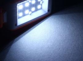 Фонарь КРАСНАЯ ЦЕНА 5288 раскладушка аккумуляторный, 8+8 LED