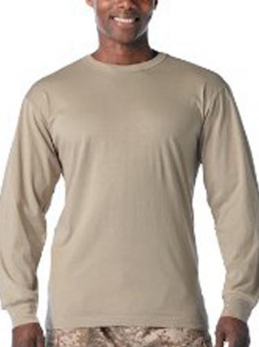 Футболка с длинными рукавами песочная  ― настоящий военторг амуниция для экстрима дачи форменную одежду, обувь, головные уборы, снаряжение,  наш военторг станет лучшим местом для совершения покупок. Обратившись к нам, вы получаете выгодные расценки и гарантированно высокое качество продукции.8(495)642-32-56         1734@bk.ru    В нашем каталоге представлены наиболее популярные и пользующиеся большим спросом товарные позиции. Ассортимент в наличии гораздо шире и постоянно пополняется интересными новинками. Всегда в наличии широкий выбор фурнитуры, шевронов, нашивок, знаков; также представлена сувенирная продукция в большом ассортименте. Армейский магазин – широкий выбор военных товаров  Армейский интернет-магазин  Фронт - это широкий выбор товаров военного и тактического направления:      одежды;     снаряжения;     тюнинга на оружие;     различных аксессуаров.  Предлагаемые товары пользуются спросом среди военных и сотрудников силовых структур. Также они популярны среди охотников, туристов и любителей практичной одежды милитари стиля.  Посетив наш магазин военторг в Москве, вы можете быть уверены в качестве и оригинальности изделий. Мы работаем напрямую с известными мировыми брендами военного и тактического снаряжения: Snugpak, ESS, Arktis, Kitanica, Aimpoint, Camelbak, Propper, EBERLESTOCK, CAA, Crye Precision, Outdoor Research и Under Armour. А также с производителями практичной и стильной одежды милитари от Schott Nyc. и Alpha industries. Реализуем армейские товары по выгодным ценам, без посреднических надбавок.  Изучив наш сайт, вы найдёте товары и других популярных брендов военно-тактического направления. Приобрести необходимую одежду и экипировку в Москве вы можете, посетив наши розничные военные магазины. Есть служба курьерской доставки. Наш военторг осуществляет отправку товаров по России. Для этого необходимо оформить заказ на сайте.  Если вы затрудняетесь в выборе - специалисты нашего магазина проконсультируют вас. Многие наши сотрудники увлекаются страйкболом, охотой, туризмом, практической стрельбой. Есть отслужившие в войсках РФ. Мы сами с удовольствием используем военные товары: как одежду, так и снаряжение из нашего магазина. Всегда готовы поделиться личным опытом и помочь хорошим советом. Магазин военных товаров в Москве – идеальный вариант покупки качественных изделий.