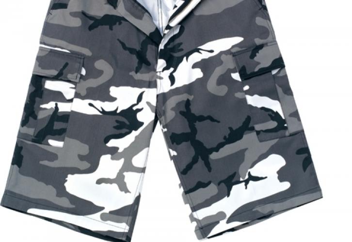 Удлиненные шорты BDU городской камуфляж  ― настоящий военторг амуниция для экстрима дачи форменную одежду, обувь, головные уборы, снаряжение,  наш военторг станет лучшим местом для совершения покупок. Обратившись к нам, вы получаете выгодные расценки и гарантированно высокое качество продукции.8(495)642-32-56         1734@bk.ru    В нашем каталоге представлены наиболее популярные и пользующиеся большим спросом товарные позиции. Ассортимент в наличии гораздо шире и постоянно пополняется интересными новинками. Всегда в наличии широкий выбор фурнитуры, шевронов, нашивок, знаков; также представлена сувенирная продукция в большом ассортименте. Армейский магазин – широкий выбор военных товаров  Армейский интернет-магазин  Фронт - это широкий выбор товаров военного и тактического направления:      одежды;     снаряжения;     тюнинга на оружие;     различных аксессуаров.  Предлагаемые товары пользуются спросом среди военных и сотрудников силовых структур. Также они популярны среди охотников, туристов и любителей практичной одежды милитари стиля.  Посетив наш магазин военторг в Москве, вы можете быть уверены в качестве и оригинальности изделий. Мы работаем напрямую с известными мировыми брендами военного и тактического снаряжения: Snugpak, ESS, Arktis, Kitanica, Aimpoint, Camelbak, Propper, EBERLESTOCK, CAA, Crye Precision, Outdoor Research и Under Armour. А также с производителями практичной и стильной одежды милитари от Schott Nyc. и Alpha industries. Реализуем армейские товары по выгодным ценам, без посреднических надбавок.  Изучив наш сайт, вы найдёте товары и других популярных брендов военно-тактического направления. Приобрести необходимую одежду и экипировку в Москве вы можете, посетив наши розничные военные магазины. Есть служба курьерской доставки. Наш военторг осуществляет отправку товаров по России. Для этого необходимо оформить заказ на сайте.  Если вы затрудняетесь в выборе - специалисты нашего магазина проконсультируют вас. Многие наши сотрудники увлекаются страйкболом, охотой, туризмом, практической стрельбой. Есть отслужившие в войсках РФ. Мы сами с удовольствием используем военные товары: как одежду, так и снаряжение из нашего магазина. Всегда готовы поделиться личным опытом и помочь хорошим советом. Магазин военных товаров в Москве – идеальный вариант покупки качественных изделий.