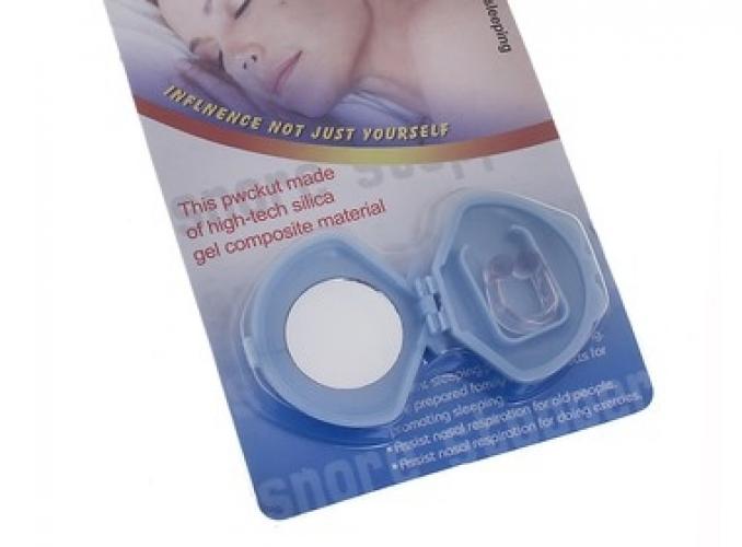 Приспособление от храпа в футляре