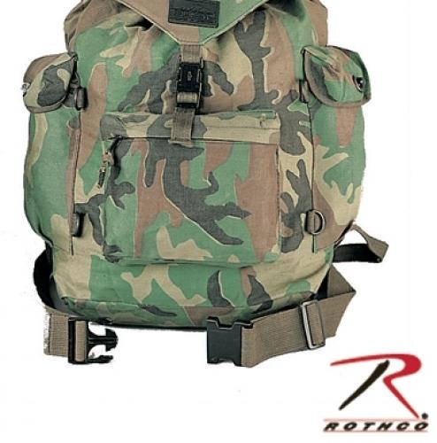 Туристический рюкзак  ― настоящий военторг амуниция для экстрима дачи форменную одежду, обувь, головные уборы, снаряжение,  наш военторг станет лучшим местом для совершения покупок. Обратившись к нам, вы получаете выгодные расценки и гарантированно высокое качество продукции.8(495)642-32-56         1734@bk.ru    В нашем каталоге представлены наиболее популярные и пользующиеся большим спросом товарные позиции. Ассортимент в наличии гораздо шире и постоянно пополняется интересными новинками. Всегда в наличии широкий выбор фурнитуры, шевронов, нашивок, знаков; также представлена сувенирная продукция в большом ассортименте. Армейский магазин – широкий выбор военных товаров  Армейский интернет-магазин  Фронт - это широкий выбор товаров военного и тактического направления:      одежды;     снаряжения;     тюнинга на оружие;     различных аксессуаров.  Предлагаемые товары пользуются спросом среди военных и сотрудников силовых структур. Также они популярны среди охотников, туристов и любителей практичной одежды милитари стиля.  Посетив наш магазин военторг в Москве, вы можете быть уверены в качестве и оригинальности изделий. Мы работаем напрямую с известными мировыми брендами военного и тактического снаряжения: Snugpak, ESS, Arktis, Kitanica, Aimpoint, Camelbak, Propper, EBERLESTOCK, CAA, Crye Precision, Outdoor Research и Under Armour. А также с производителями практичной и стильной одежды милитари от Schott Nyc. и Alpha industries. Реализуем армейские товары по выгодным ценам, без посреднических надбавок.  Изучив наш сайт, вы найдёте товары и других популярных брендов военно-тактического направления. Приобрести необходимую одежду и экипировку в Москве вы можете, посетив наши розничные военные магазины. Есть служба курьерской доставки. Наш военторг осуществляет отправку товаров по России. Для этого необходимо оформить заказ на сайте.  Если вы затрудняетесь в выборе - специалисты нашего магазина проконсультируют вас. Многие наши сотрудники увлекаются страйкболом, охотой, туризмом, практической стрельбой. Есть отслужившие в войсках РФ. Мы сами с удовольствием используем военные товары: как одежду, так и снаряжение из нашего магазина. Всегда готовы поделиться личным опытом и помочь хорошим советом. Магазин военных товаров в Москве – идеальный вариант покупки качественных изделий.