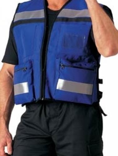 Синий жилет E.M.S.  ― настоящий военторг амуниция для экстрима дачи форменную одежду, обувь, головные уборы, снаряжение,  наш военторг станет лучшим местом для совершения покупок. Обратившись к нам, вы получаете выгодные расценки и гарантированно высокое качество продукции.8(495)642-32-56         1734@bk.ru    В нашем каталоге представлены наиболее популярные и пользующиеся большим спросом товарные позиции. Ассортимент в наличии гораздо шире и постоянно пополняется интересными новинками. Всегда в наличии широкий выбор фурнитуры, шевронов, нашивок, знаков; также представлена сувенирная продукция в большом ассортименте. Армейский магазин – широкий выбор военных товаров  Армейский интернет-магазин  Фронт - это широкий выбор товаров военного и тактического направления:      одежды;     снаряжения;     тюнинга на оружие;     различных аксессуаров.  Предлагаемые товары пользуются спросом среди военных и сотрудников силовых структур. Также они популярны среди охотников, туристов и любителей практичной одежды милитари стиля.  Посетив наш магазин военторг в Москве, вы можете быть уверены в качестве и оригинальности изделий. Мы работаем напрямую с известными мировыми брендами военного и тактического снаряжения: Snugpak, ESS, Arktis, Kitanica, Aimpoint, Camelbak, Propper, EBERLESTOCK, CAA, Crye Precision, Outdoor Research и Under Armour. А также с производителями практичной и стильной одежды милитари от Schott Nyc. и Alpha industries. Реализуем армейские товары по выгодным ценам, без посреднических надбавок.  Изучив наш сайт, вы найдёте товары и других популярных брендов военно-тактического направления. Приобрести необходимую одежду и экипировку в Москве вы можете, посетив наши розничные военные магазины. Есть служба курьерской доставки. Наш военторг осуществляет отправку товаров по России. Для этого необходимо оформить заказ на сайте.  Если вы затрудняетесь в выборе - специалисты нашего магазина проконсультируют вас. Многие наши сотрудники увлекаются страйкболом, охотой, туризмом, практической стрельбой. Есть отслужившие в войсках РФ. Мы сами с удовольствием используем военные товары: как одежду, так и снаряжение из нашего магазина. Всегда готовы поделиться личным опытом и помочь хорошим советом. Магазин военных товаров в Москве – идеальный вариант покупки качественных изделий.