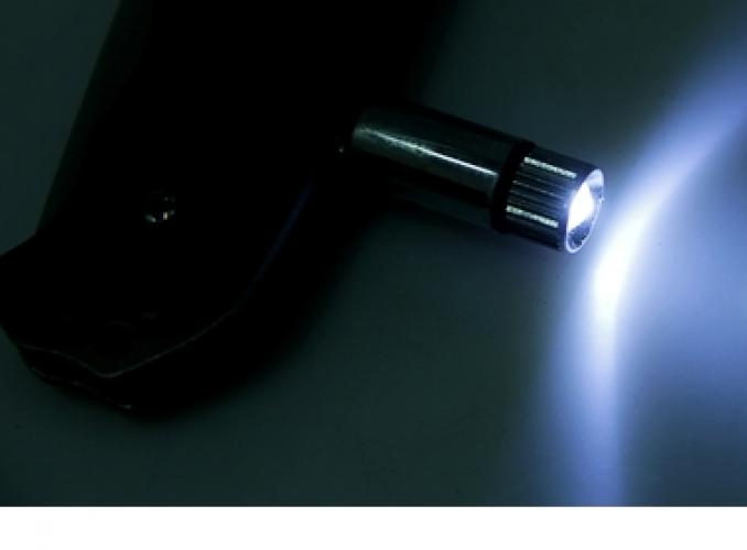 Нож складной автоматический с фиксатором, фонариком в чехле, рукоять под дерево