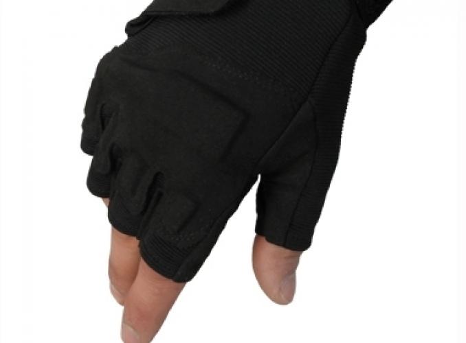 Перчатки вело мото пейнтбол Blackhawk Hellstorm black ― настоящий военторг амуниция для экстрима дачи форменную одежду, обувь, головные уборы, снаряжение,  наш военторг станет лучшим местом для совершения покупок. Обратившись к нам, вы получаете выгодные расценки и гарантированно высокое качество продукции.8(495)642-32-56         1734@bk.ru    В нашем каталоге представлены наиболее популярные и пользующиеся большим спросом товарные позиции. Ассортимент в наличии гораздо шире и постоянно пополняется интересными новинками. Всегда в наличии широкий выбор фурнитуры, шевронов, нашивок, знаков; также представлена сувенирная продукция в большом ассортименте. Армейский магазин – широкий выбор военных товаров  Армейский интернет-магазин  Фронт - это широкий выбор товаров военного и тактического направления:      одежды;     снаряжения;     тюнинга на оружие;     различных аксессуаров.  Предлагаемые товары пользуются спросом среди военных и сотрудников силовых структур. Также они популярны среди охотников, туристов и любителей практичной одежды милитари стиля.  Посетив наш магазин военторг в Москве, вы можете быть уверены в качестве и оригинальности изделий. Мы работаем напрямую с известными мировыми брендами военного и тактического снаряжения: Snugpak, ESS, Arktis, Kitanica, Aimpoint, Camelbak, Propper, EBERLESTOCK, CAA, Crye Precision, Outdoor Research и Under Armour. А также с производителями практичной и стильной одежды милитари от Schott Nyc. и Alpha industries. Реализуем армейские товары по выгодным ценам, без посреднических надбавок.  Изучив наш сайт, вы найдёте товары и других популярных брендов военно-тактического направления. Приобрести необходимую одежду и экипировку в Москве вы можете, посетив наши розничные военные магазины. Есть служба курьерской доставки. Наш военторг осуществляет отправку товаров по России. Для этого необходимо оформить заказ на сайте.  Если вы затрудняетесь в выборе - специалисты нашего магазина проконсультируют вас. Многие наши сотрудники увлекаются страйкболом, охотой, туризмом, практической стрельбой. Есть отслужившие в войсках РФ. Мы сами с удовольствием используем военные товары: как одежду, так и снаряжение из нашего магазина. Всегда готовы поделиться личным опытом и помочь хорошим советом. Магазин военных товаров в Москве – идеальный вариант покупки качественных изделий.