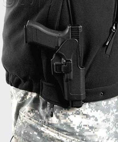 Толстовка черная Защитник ― настоящий военторг амуниция для экстрима дачи форменную одежду, обувь, головные уборы, снаряжение,  наш военторг станет лучшим местом для совершения покупок. Обратившись к нам, вы получаете выгодные расценки и гарантированно высокое качество продукции.8(495)642-32-56         1734@bk.ru    В нашем каталоге представлены наиболее популярные и пользующиеся большим спросом товарные позиции. Ассортимент в наличии гораздо шире и постоянно пополняется интересными новинками. Всегда в наличии широкий выбор фурнитуры, шевронов, нашивок, знаков; также представлена сувенирная продукция в большом ассортименте. Армейский магазин – широкий выбор военных товаров  Армейский интернет-магазин  Фронт - это широкий выбор товаров военного и тактического направления:      одежды;     снаряжения;     тюнинга на оружие;     различных аксессуаров.  Предлагаемые товары пользуются спросом среди военных и сотрудников силовых структур. Также они популярны среди охотников, туристов и любителей практичной одежды милитари стиля.  Посетив наш магазин военторг в Москве, вы можете быть уверены в качестве и оригинальности изделий. Мы работаем напрямую с известными мировыми брендами военного и тактического снаряжения: Snugpak, ESS, Arktis, Kitanica, Aimpoint, Camelbak, Propper, EBERLESTOCK, CAA, Crye Precision, Outdoor Research и Under Armour. А также с производителями практичной и стильной одежды милитари от Schott Nyc. и Alpha industries. Реализуем армейские товары по выгодным ценам, без посреднических надбавок.  Изучив наш сайт, вы найдёте товары и других популярных брендов военно-тактического направления. Приобрести необходимую одежду и экипировку в Москве вы можете, посетив наши розничные военные магазины. Есть служба курьерской доставки. Наш военторг осуществляет отправку товаров по России. Для этого необходимо оформить заказ на сайте.  Если вы затрудняетесь в выборе - специалисты нашего магазина проконсультируют вас. Многие наши сотрудники увлекаются страйкболом, охотой, туризмом, практической стрельбой. Есть отслужившие в войсках РФ. Мы сами с удовольствием используем военные товары: как одежду, так и снаряжение из нашего магазина. Всегда готовы поделиться личным опытом и помочь хорошим советом. Магазин военных товаров в Москве – идеальный вариант покупки качественных изделий.