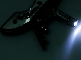 Нож складной автоматический с фиксатором, фонариком в чехле, рукоять в форме приклада металл