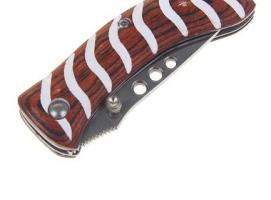 Нож перочинный складной с фиксатором, ручка дерево с полосками белого цвета 14,5*1,7*3 см.