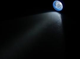 Фонарик1 диод Цветной, цвета МИКС