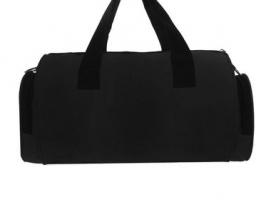 Сумка спортивная на молнии  Классика, 1 отдел, 3 наружных кармана, длинный ремень, чёрная